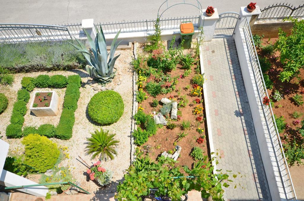 Apartments And Room Zinka فوديس المظهر الخارجي الصورة