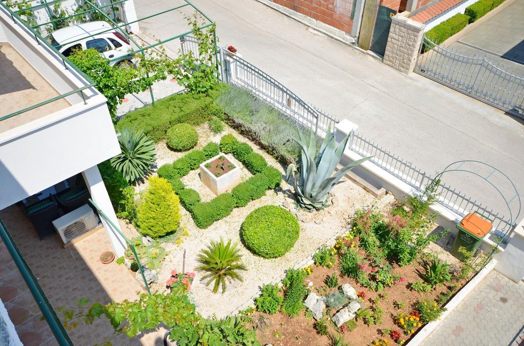 Apartments And Room Zinka فوديس المظهر الخارجي الصورة