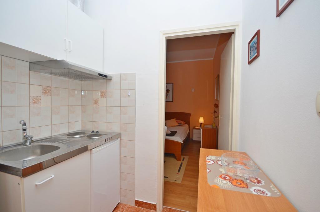 Apartments And Room Zinka فوديس المظهر الخارجي الصورة